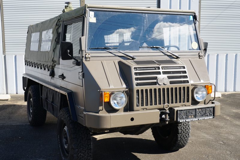 Original Austrian Army 716M Diesel Automatic.  Has ..